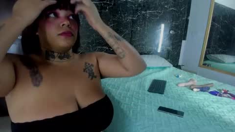 dulce_salome07 online show from February 2026 12:01:01 PM