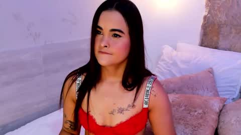 Dulcee Garcia online show from October 2025 11:01:02 PM