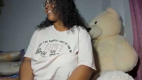 MIA  SHAIK online show from December 2024 07:44:01 AM