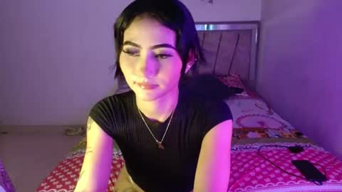 Snapshot of dulcesexy18 chatting on June 2026 11:15:02 PM dulcesexy18 online show from June 2026 11:15:02 PM