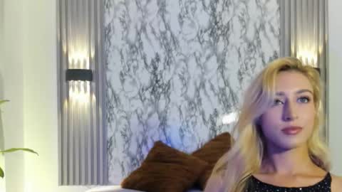 Snapshot of dulcinea_2 chatting on October 2025 09:01:01 PM dulcinea 2 online show from October 2025 09:01:01 PM