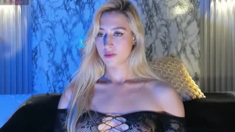 Snapshot of dulcinea_2 chatting on November 2025 07:15:01 PM dulcinea 2 online show from November 2025 07:15:01 PM