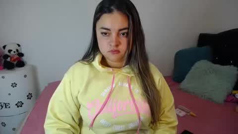 Nicole   online show from February 2025 07:42:01 PM