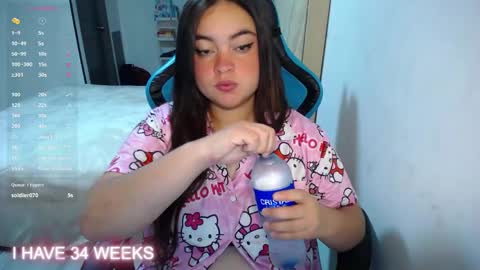 Nicole   online show from May 2026 09:17:02 AM