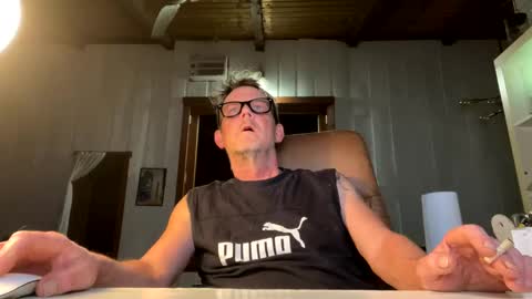 Snapshot of durakbrina chatting on January 2025 06:06:01 AM Durakbrina online show from January 2025 06:06:01 AM