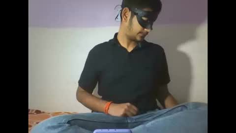 dusky_aarav online show from December 2025 11:10:02 PM