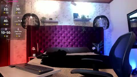 Snapshot of dustin_sonne chatting on June 2026 03:42:02 AM Dustin Sonne online show from June 2026 03:42:02 AM