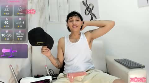 dustinandjordan online show from November 2025 08:52:01 PM