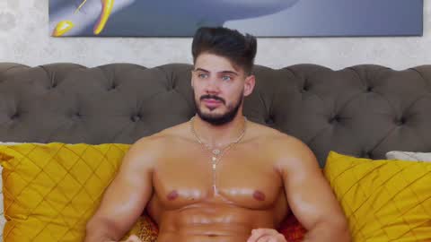 Dustin online show from January 2025 09:16:02 AM