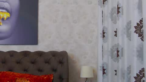 Dustin online show from October 2025 07:31:01 PM