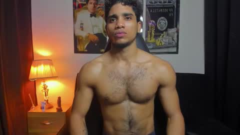 DUSTYN MICHELLE online show from January 2026 02:38:01 AM