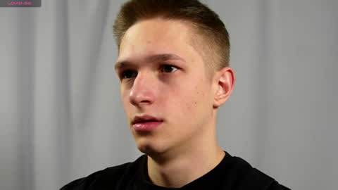 Dustyn online show from January 2025 02:46:01 PM