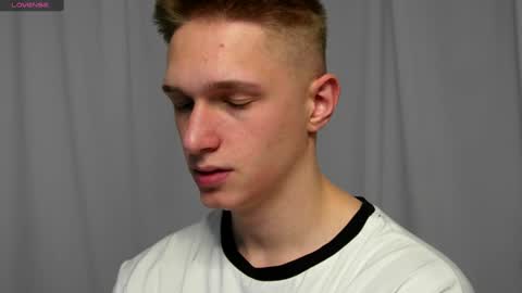 Dustyn online show from January 2025 05:33:01 PM