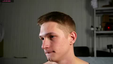 Dustyn online show from February 2025 06:01:01 PM