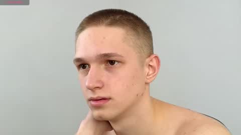 Dustyn online show from February 2025 12:17:02 PM