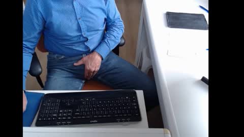 dutchpornking2 online show from September 2025 08:47:01 AM