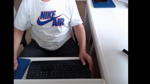 Snapshot of dutchpornking2 chatting on July 2026 06:20:02 AM dutchpornking2 online show from July 2026 06:20:02 AM