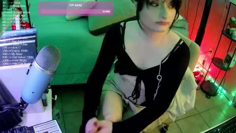 DvaDaisy online show from October 2025 11:38:01 PM