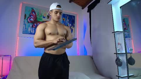 Snapshot of dwayne_esteven10 chatting on June 2026 12:09:02 AM dwayne_esteven10 online show from June 2026 12:09:02 AM