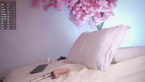 Dwayne xx online show from September 2025 06:00:01 PM