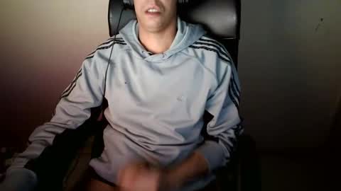 Snapshot of dwaynejamesjackson chatting on February 2025 11:36:01 PM dwaynejamesjackson online show from February 2025 11:36:01 PM