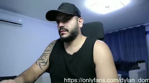 Snapshot of dylan_dom_ chatting on October 2025 10:21:02 PM Dylan Dom online show from October 2025 10:21:02 PM