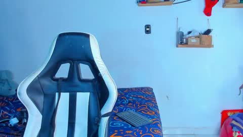 Dylan online show from February 2026 01:07:02 AM