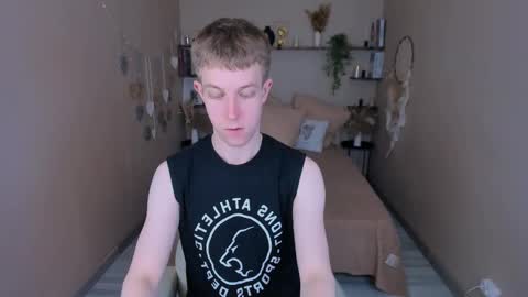 Snapshot of dylan_norton chatting on May 2026 09:34:01 PM Dylan online show from May 2026 09:34:01 PM