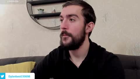 Dylan online show from December 2025 01:34:02 AM