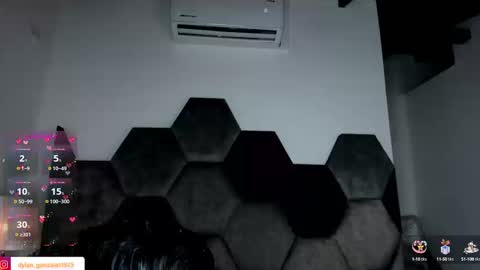 dylan_turner_ online show from September 2025 08:32:02 PM