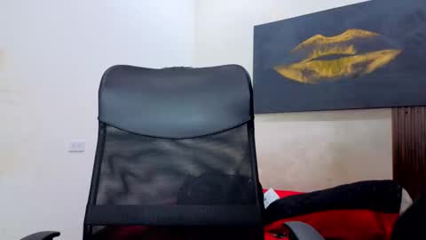 dylanguss online show from September 2025 11:33:02 AM