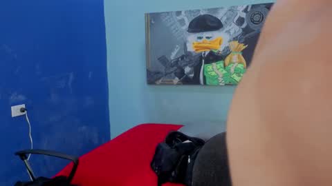 dylanguss online show from November 2025 07:46:02 PM