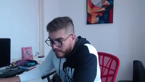 dylanhot10 online show from February 2025 07:53:02 PM