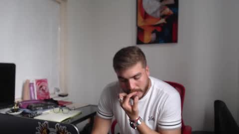 dylanhot10 online show from February 2025 08:47:02 PM