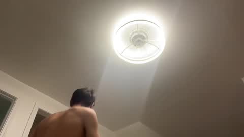 Snapshot of dylansdick90 chatting on November 2025 04:40:02 AM Dylans A Dick online show from November 2025 04:40:02 AM