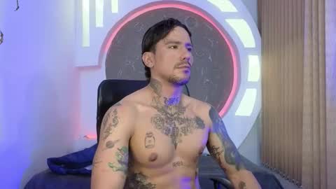 D Y L A N online show from January 2026 09:18:02 PM