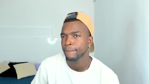 Dylan Taylor online show from January 2025 02:43:01 AM