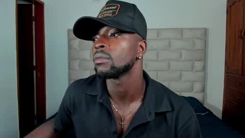 Dylan Taylor online show from November 2025 12:27:02 PM