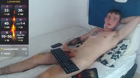 Snapshot of dylanwhite23 chatting on January 2025 06:02:02 AM ---DYLAN--- online show from January 2025 06:02:02 AM