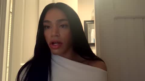 Dynasty online show from January 2025 11:02:02 PM