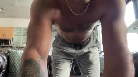 Snapshot of e13ven11 chatting on December 2024 07:30:02 PM Formally known as Virus of Life online show from December 2024 07:30:02 PM