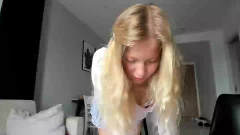 fansly - yourbestbaby online show from February 2025 03:11:02 AM