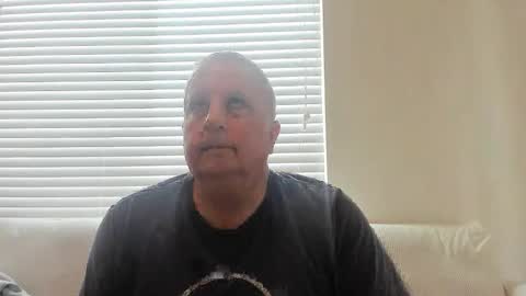 Snapshot of e_rectiom chatting on April 2026 09:09:01 PM Mr Wonderful online show from April 2026 09:09:01 PM