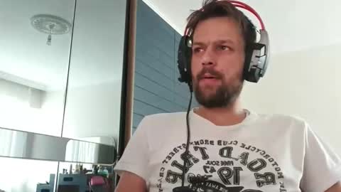 Snapshot of eaglecrm chatting on September 2025 01:13:02 PM eaglecrm online show from September 2025 01:13:02 PM