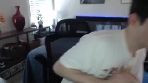 Alex online show from April 2026 06:55:02 PM