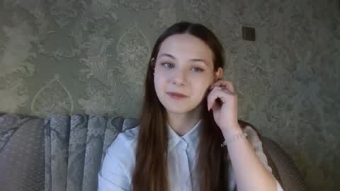 Yuni online show from February 2026 01:29:02 PM