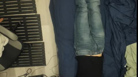 Ears2ears online show from December 2025 02:49:01 AM