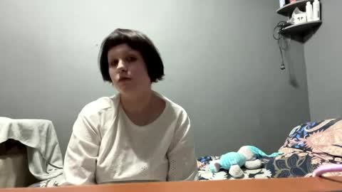 Snapshot of earthascritchfield chatting on April 2026 05:41:02 PM Rina online show from April 2026 05:41:02 PM