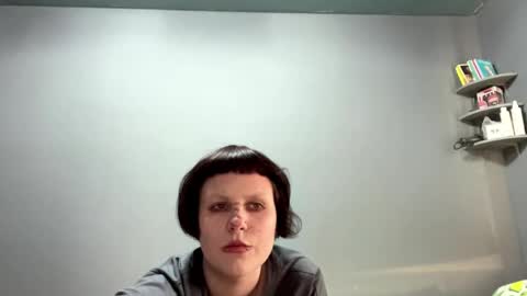 Snapshot of earthascritchfield chatting on May 2026 04:01:01 PM Rina online show from May 2026 04:01:01 PM