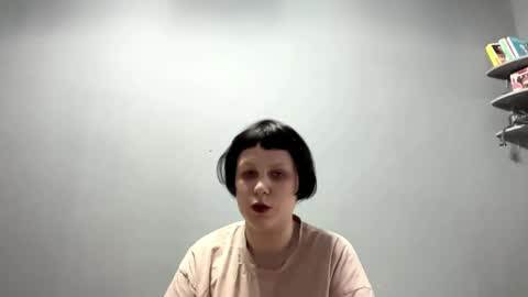 Snapshot of earthascritchfield chatting on May 2026 04:23:02 PM Rina online show from May 2026 04:23:02 PM